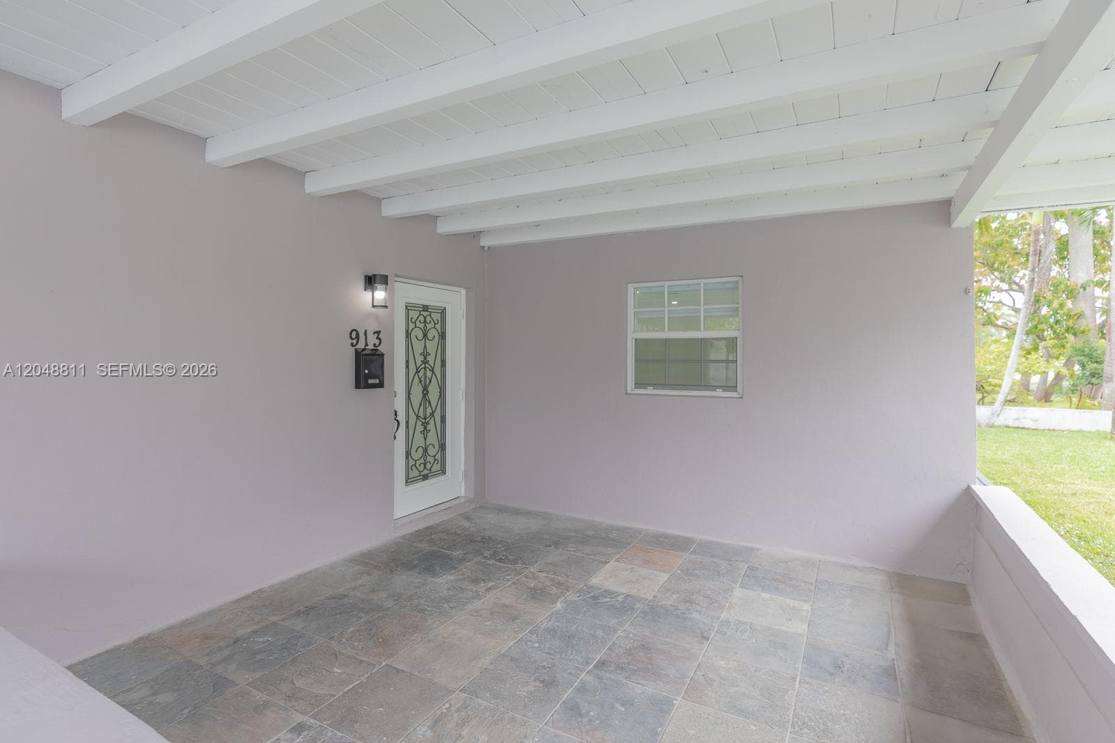 913 NE 2nd St, Hallandale Beach, FL 33009 photo 3