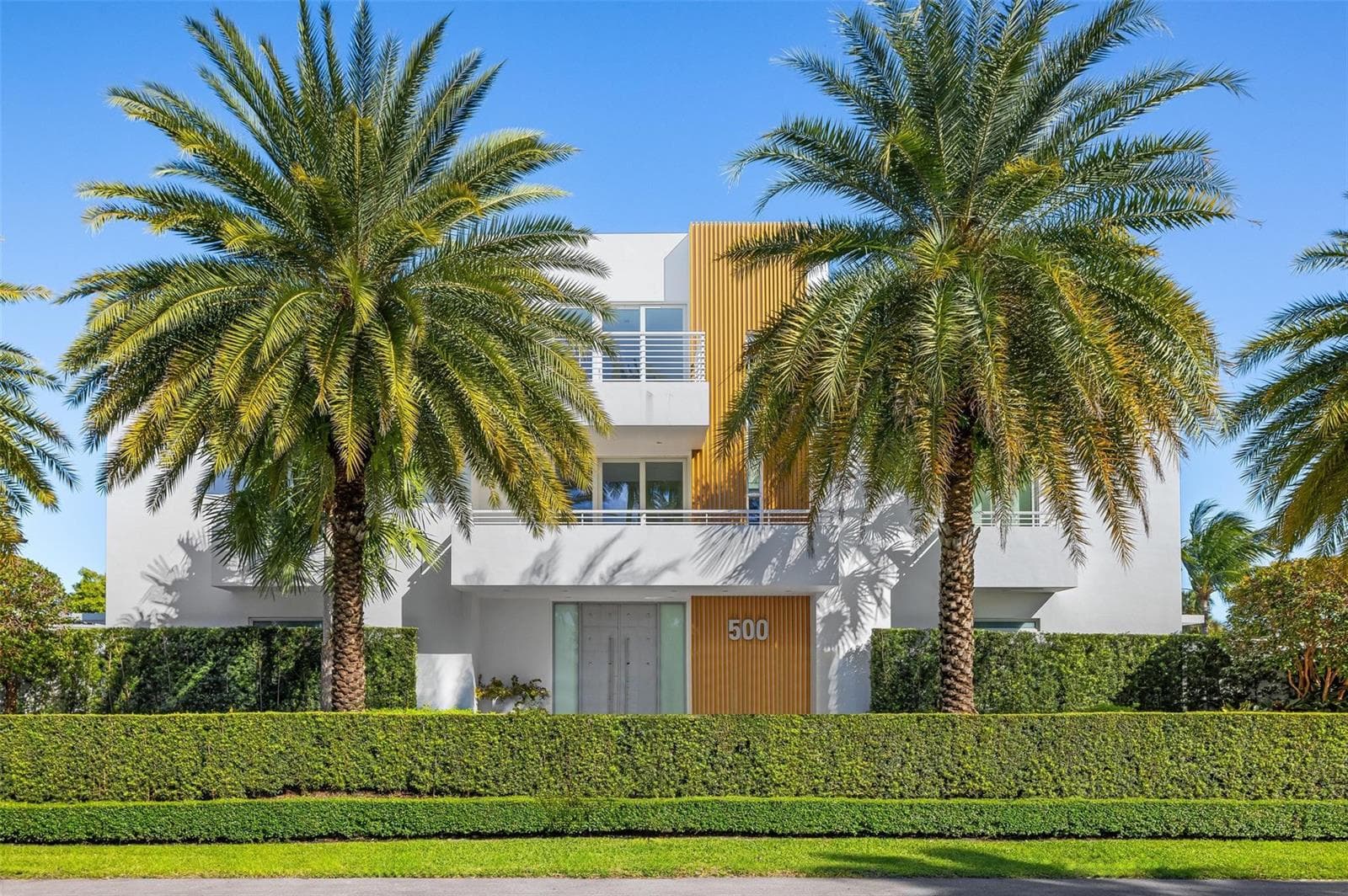 500 Isle Of Capri Drive, Fort Lauderdale, FL 33301 photo 3