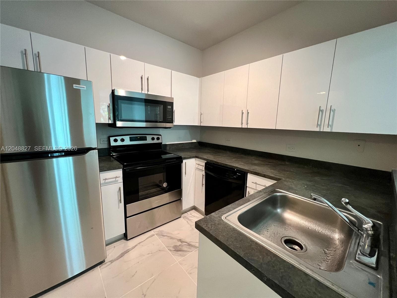 9172 Collins Ave # 214, Surfside, FL 33154 photo 3