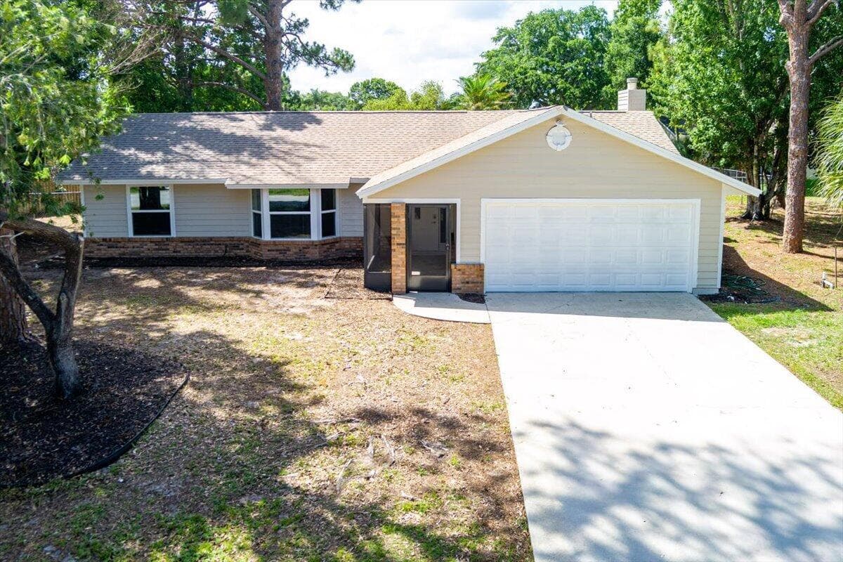 271 Naylor NE, Palm Bay, FL 32907