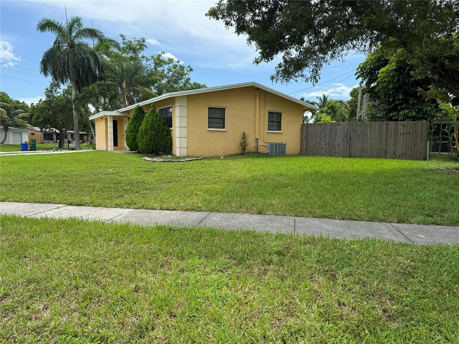6101 NW 18th Street, Margate, FL 33063 photo 4