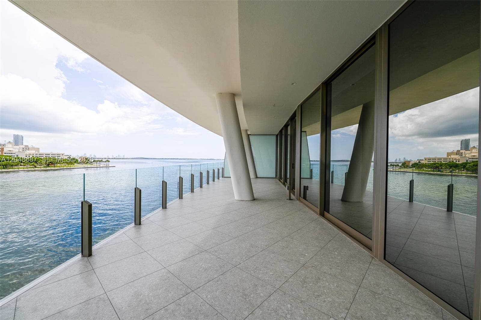5 Grove Isle Dr # L404, Coconut Grove, FL 33133 photo 3