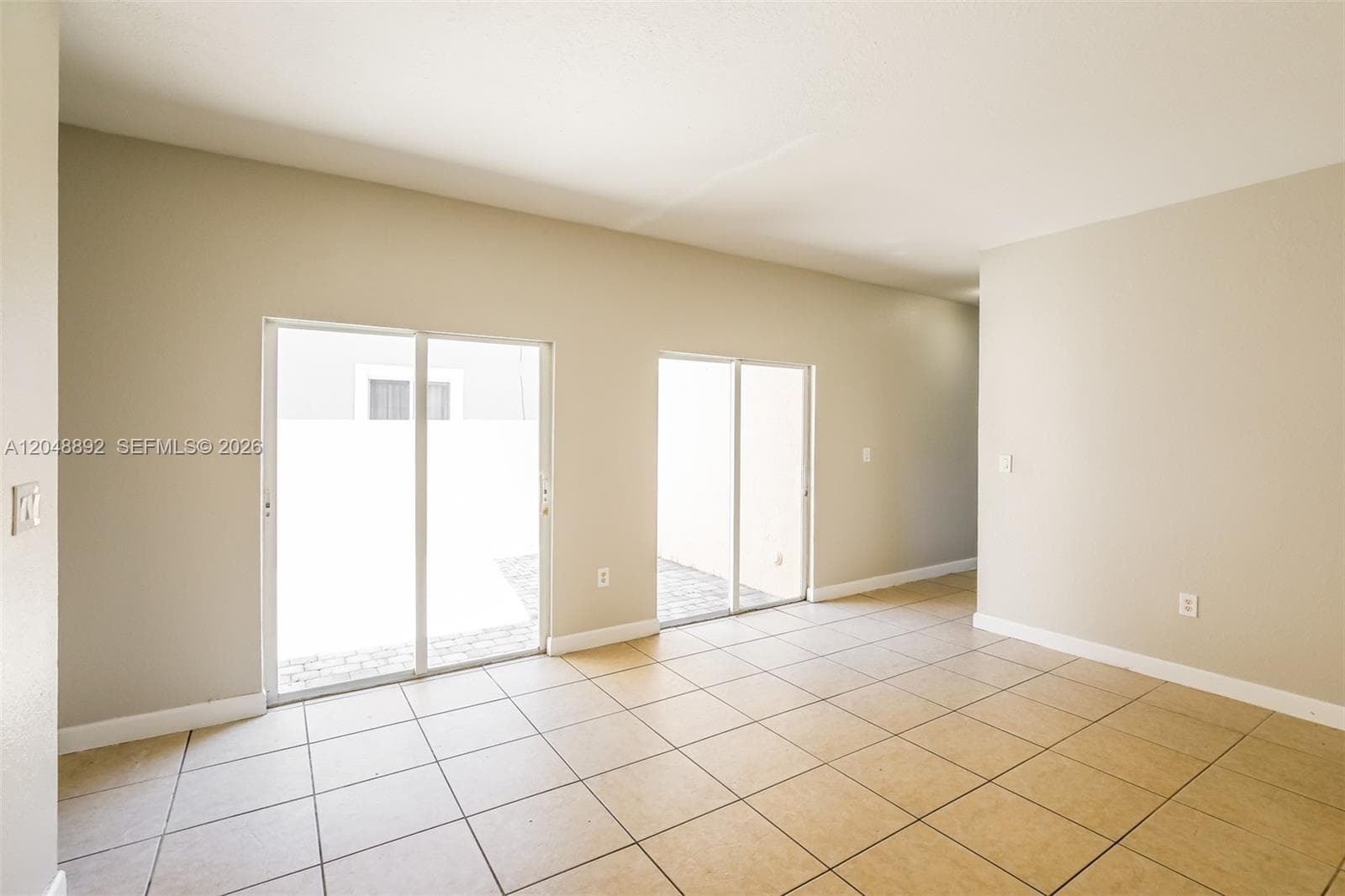 216 SE 32nd Ter, Homestead, FL 33033 photo 4