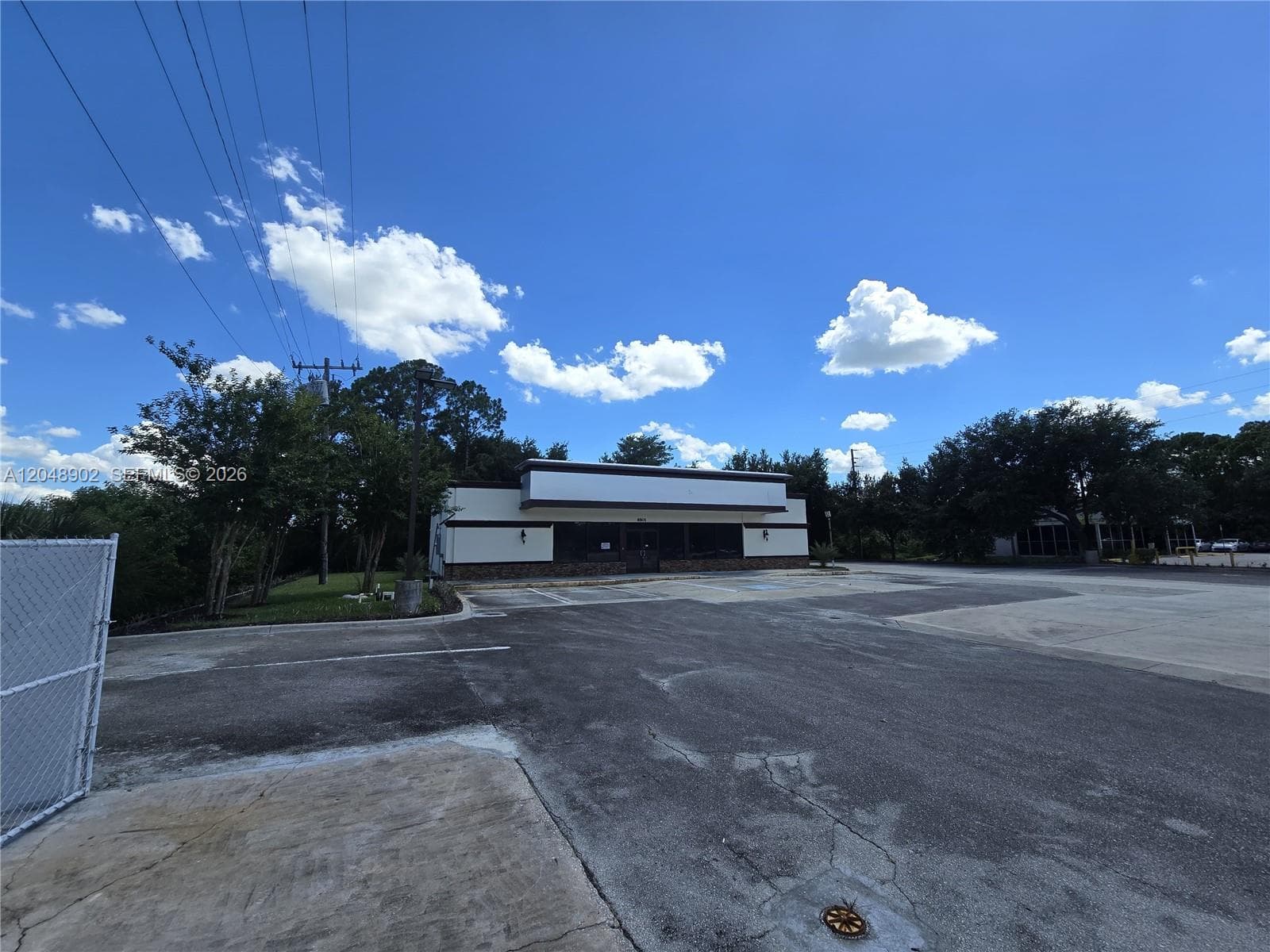 8801 20th St, Vero Beach, FL 32966 photo 2