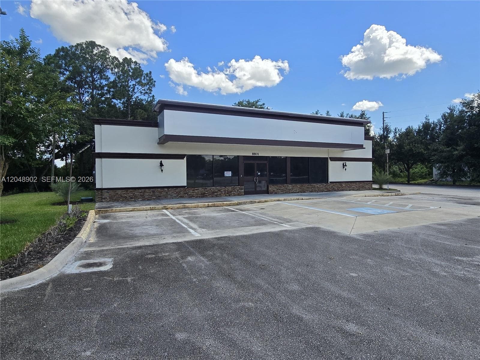 8801 20th St, Vero Beach, FL 32966