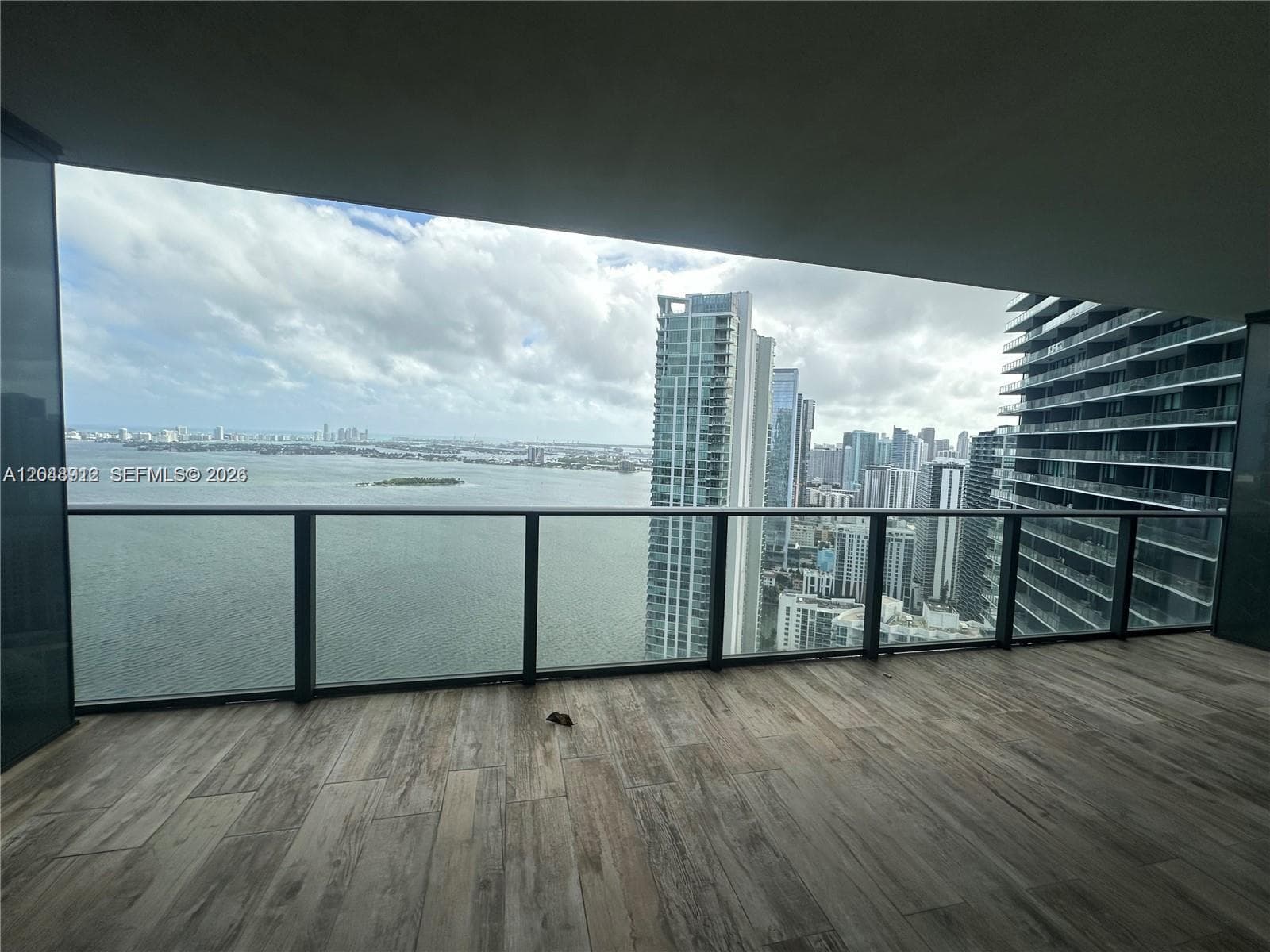 650 NE 32nd St # 4205, Miami, FL 33137 photo 4