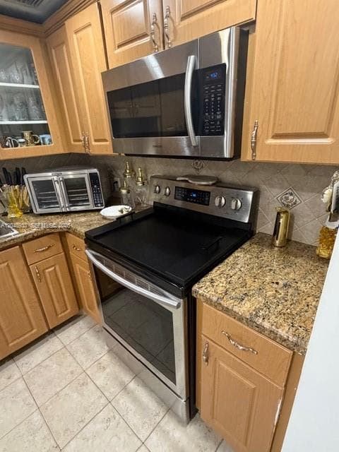 100 Bayview Dr # 1208, Sunny Isles Beach, FL 33160 photo 3