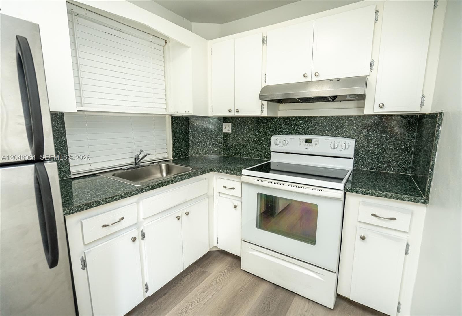 810 Salzedo St # 10, Coral Gables, FL 33134 photo 5