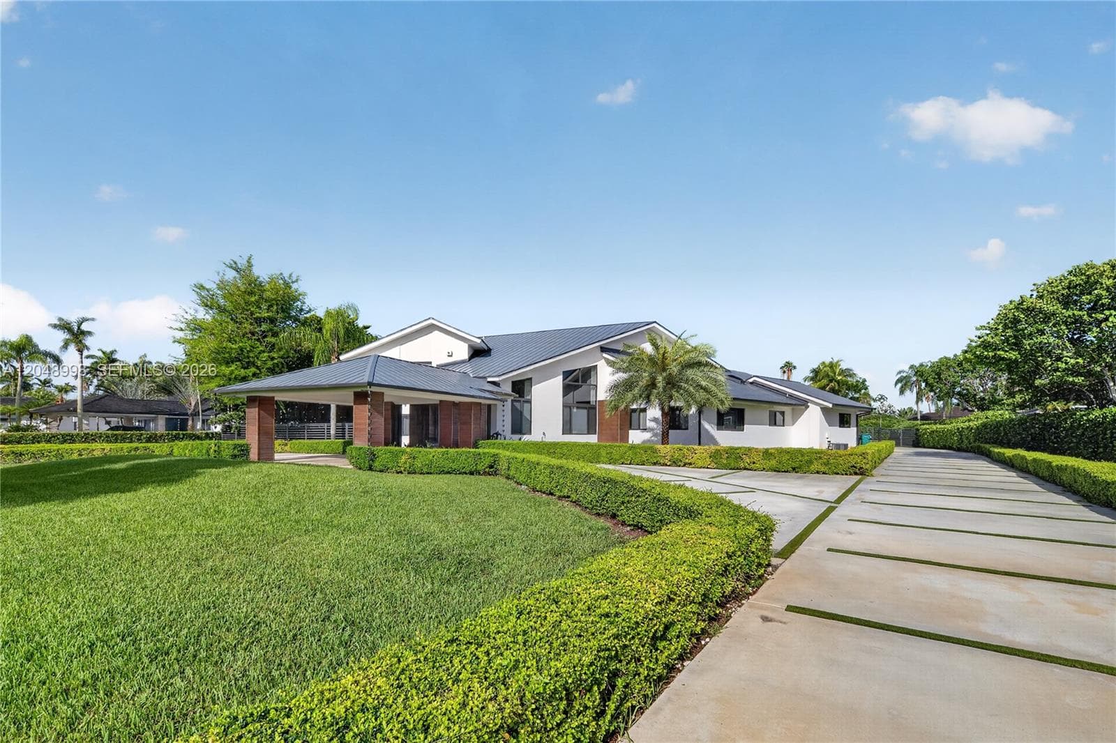 10506 SW 89 Place, Miami, FL 33176 photo 3