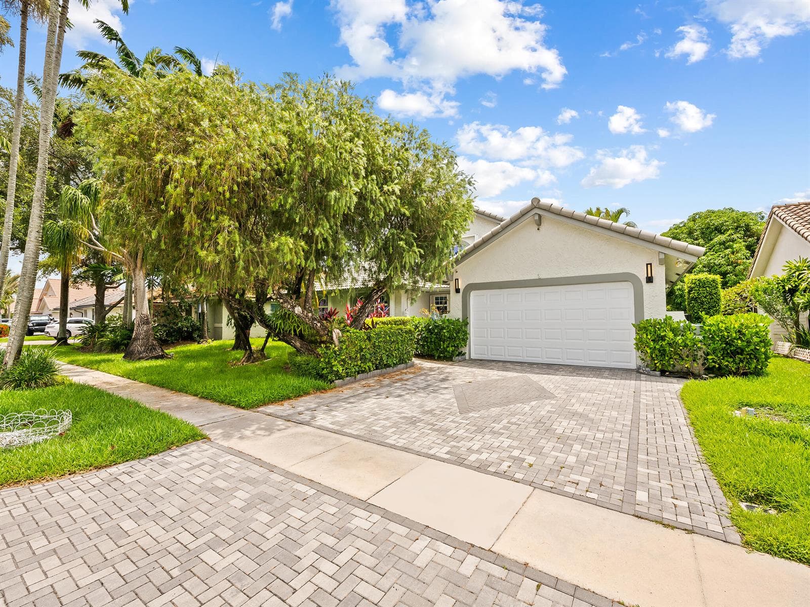 1750 W Oak Knoll Circle, Davie, FL 33324 photo 5