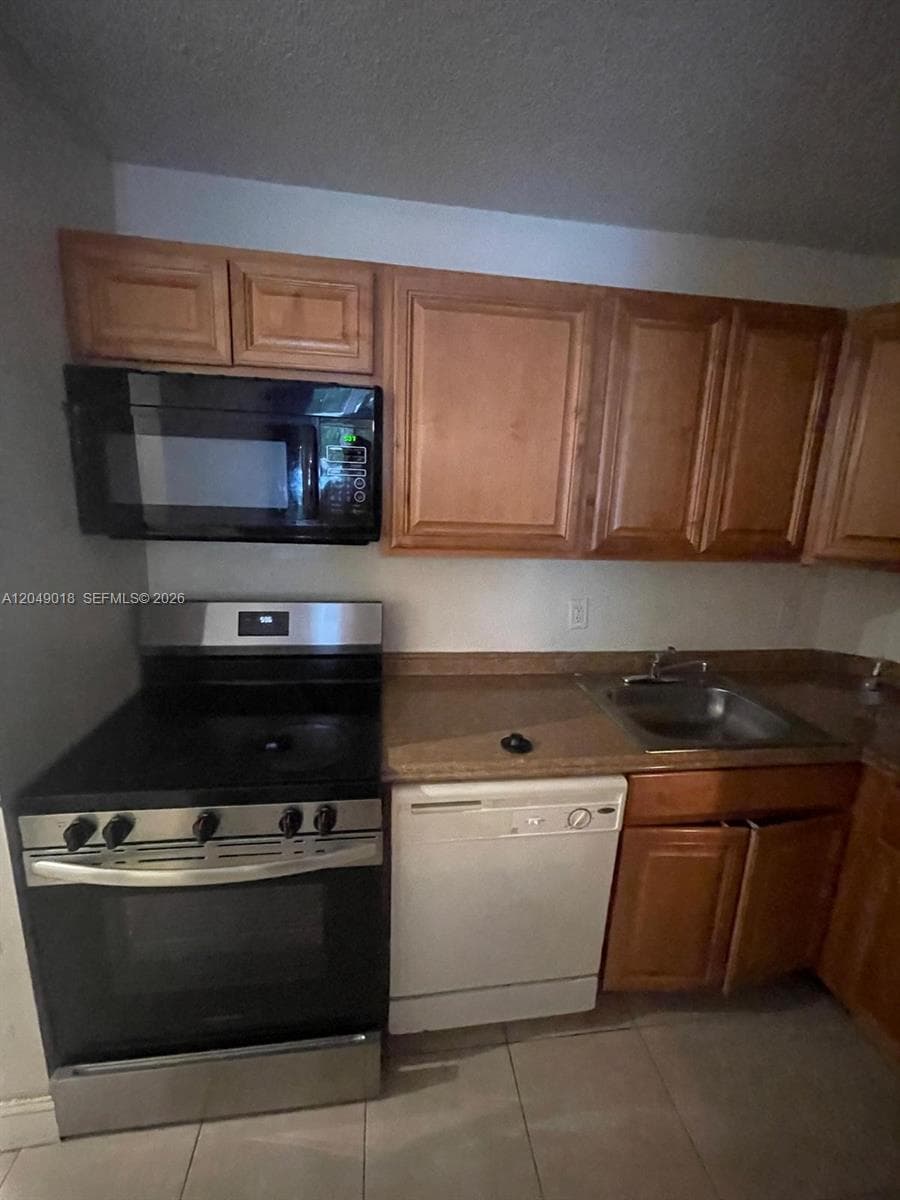 10773 Cleary Blvd # 103, Plantation, FL 33324 photo 5