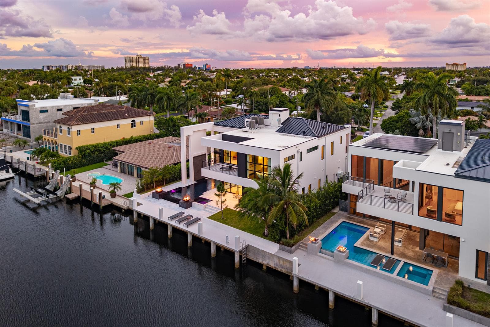 1670 E Terra Mar Drive, Lauderdale By The Sea, FL 33062 photo 4