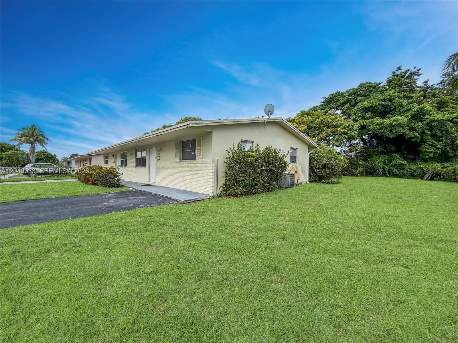 1725 NW 54th Ter # 1725, Lauderhill, FL 33313 photo 5
