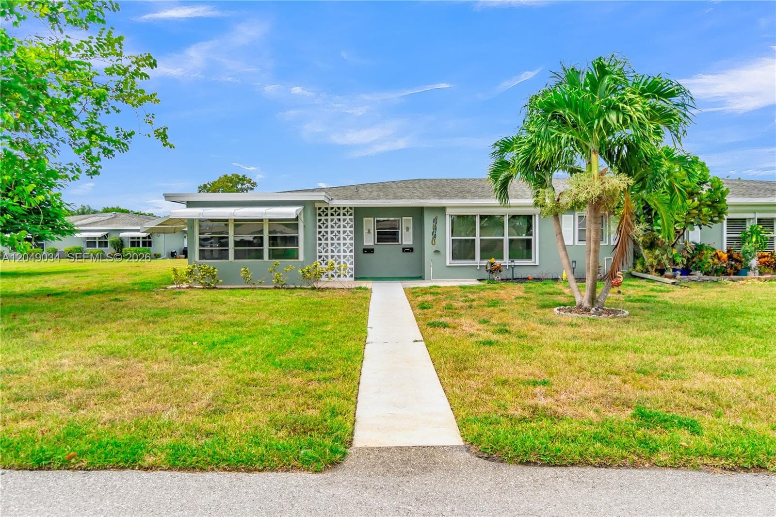 775 North Dr # A, Delray Beach, FL 33445 photo 2
