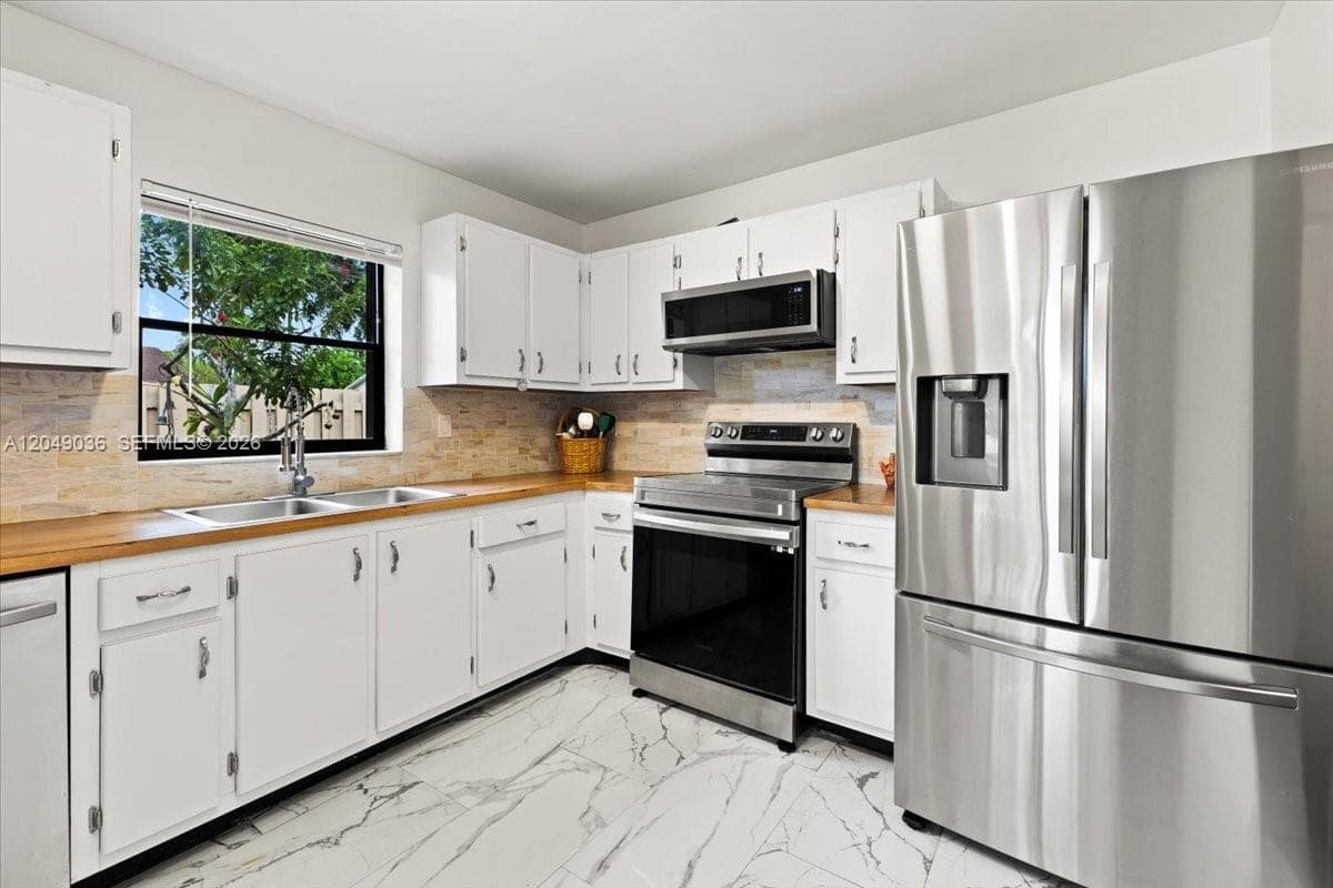 901 NW 26th Ave, Delray Beach, FL 33445 photo 4