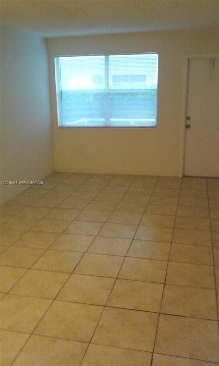 13215 NE 6th Ave # 103, North Miami, FL 33161