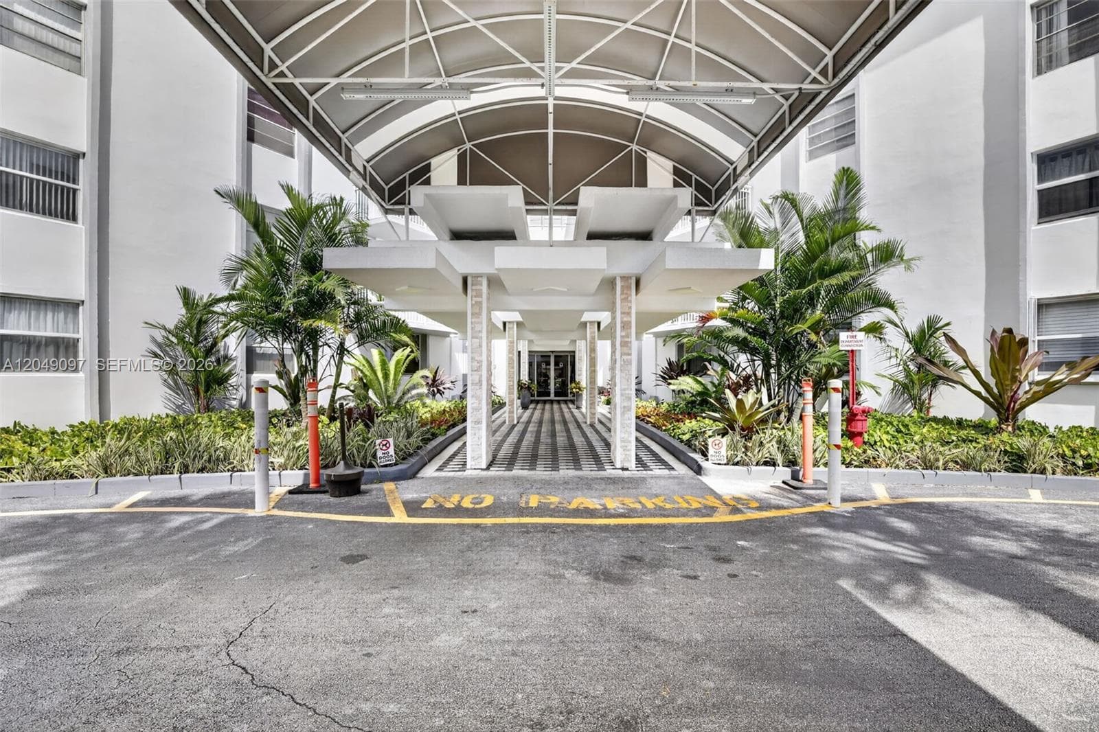 1913 S Ocean Dr # 225, Hallandale Beach, FL 33009 photo 2