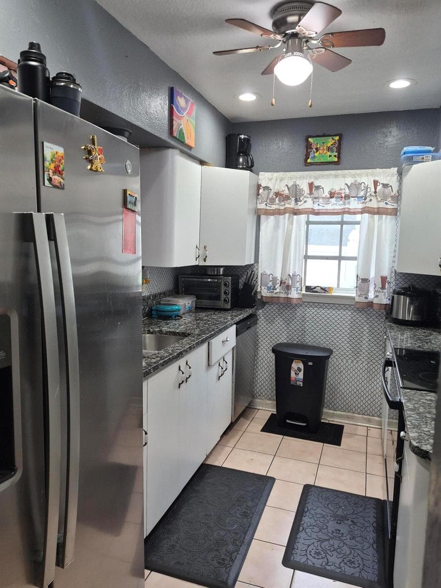 2538 Fillmore Street, Hollywood, FL 33020 photo 3