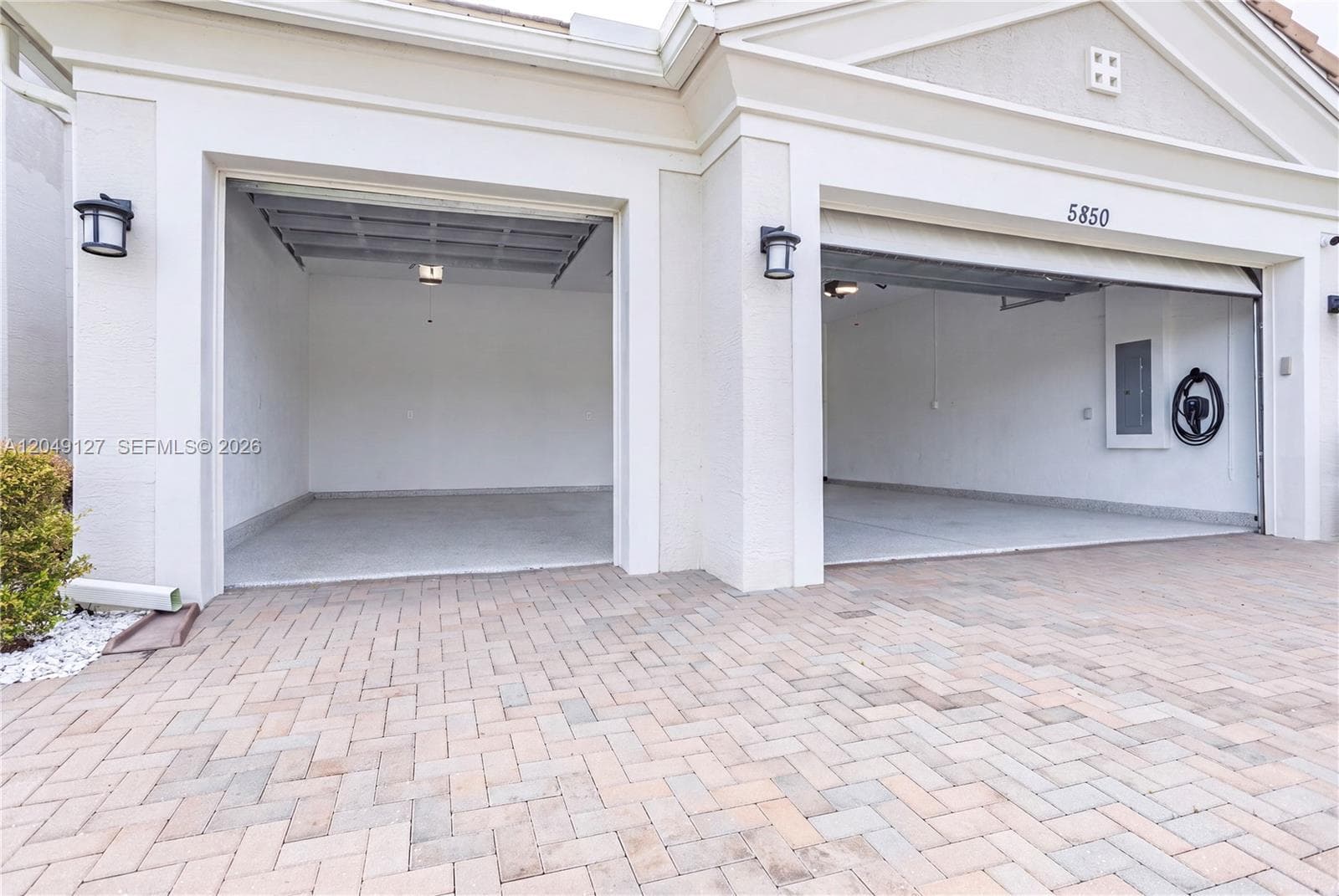5850 Whippoorwill Cir, Westlake, FL 33470 photo 5