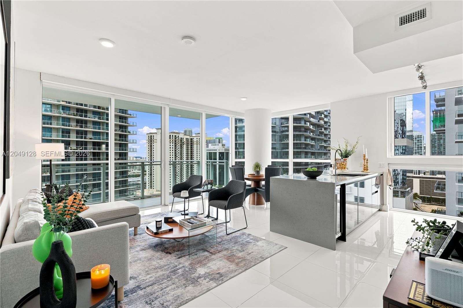 1080 Brickell Ave # 2609, Miami, FL 33131 photo 3