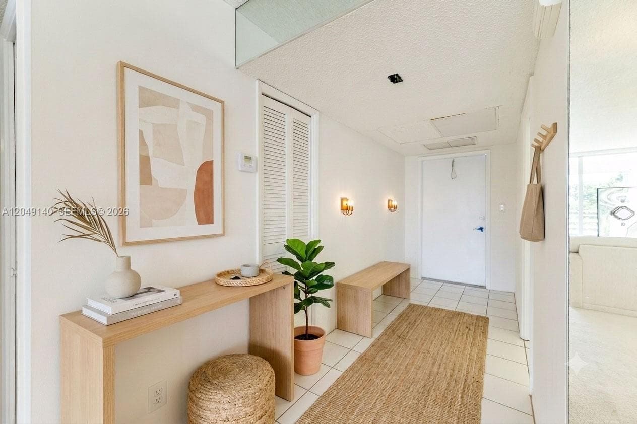 605 Oaks Dr # 607, Pompano Beach, FL 33069 photo 2