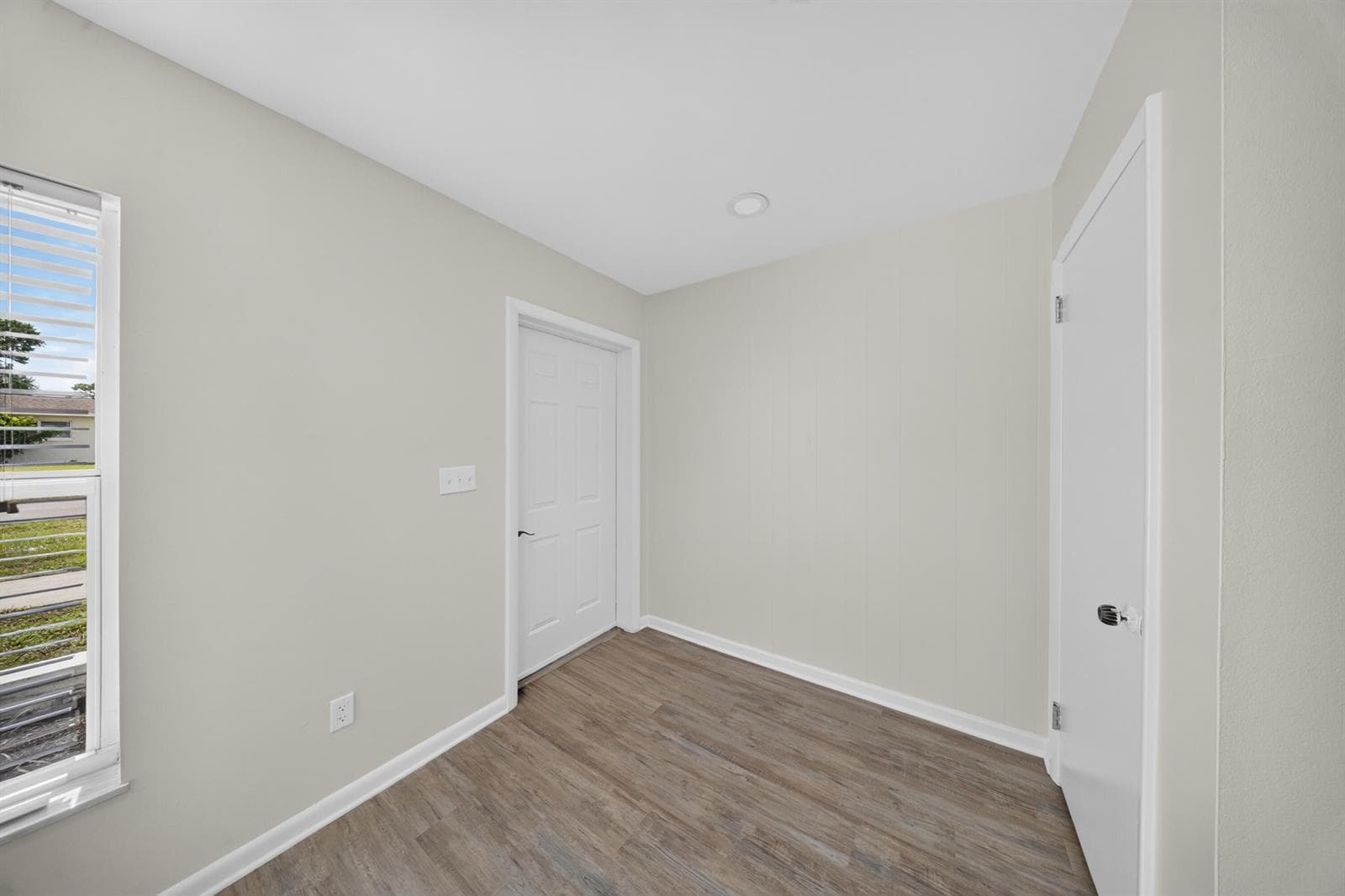 216 W Arbor Avenue, Port St. Lucie, FL 34952 photo 4