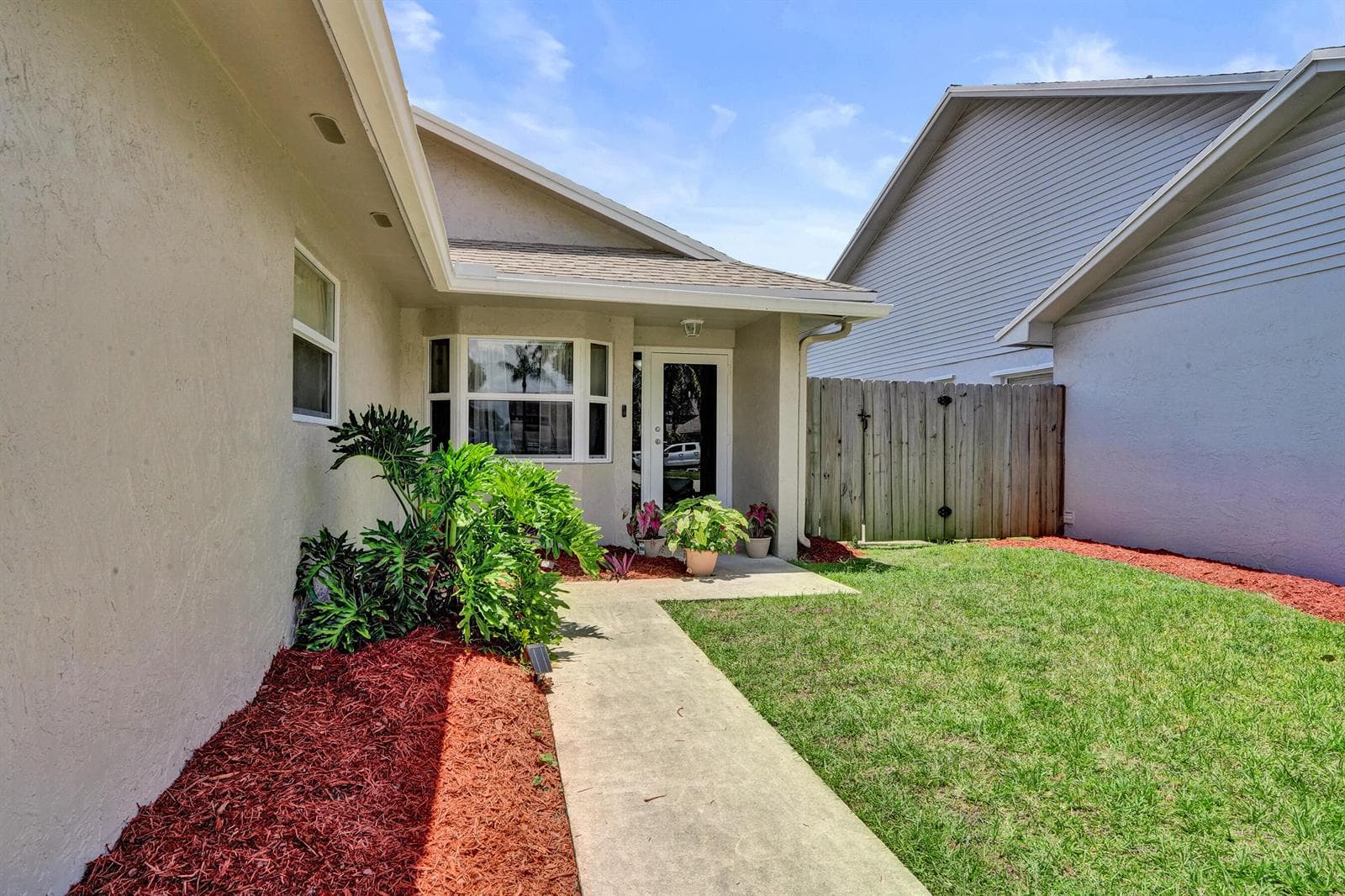 8340 SW 41st Street, Davie, FL 33328 photo 2