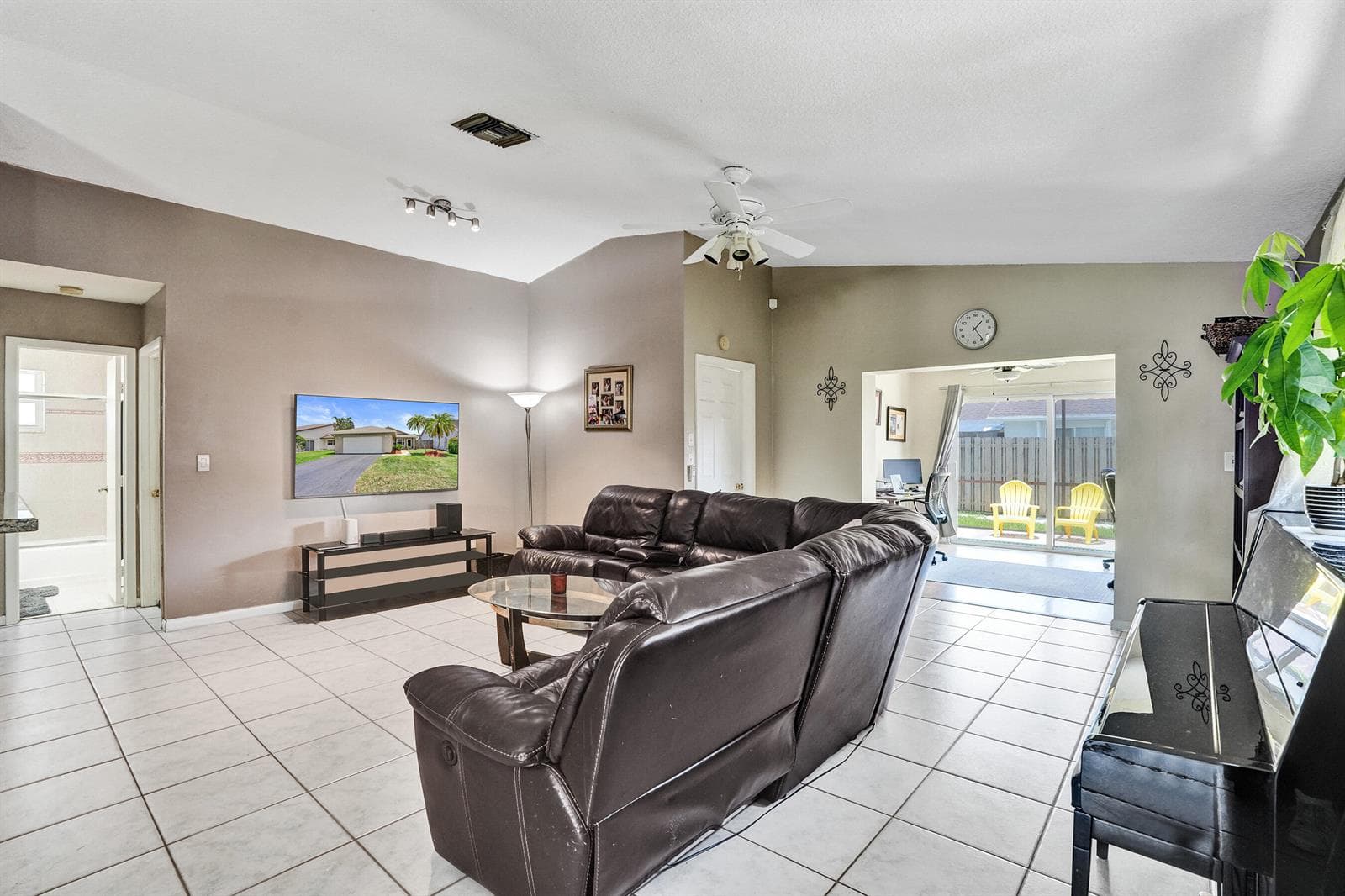8340 SW 41st Street, Davie, FL 33328 photo 3
