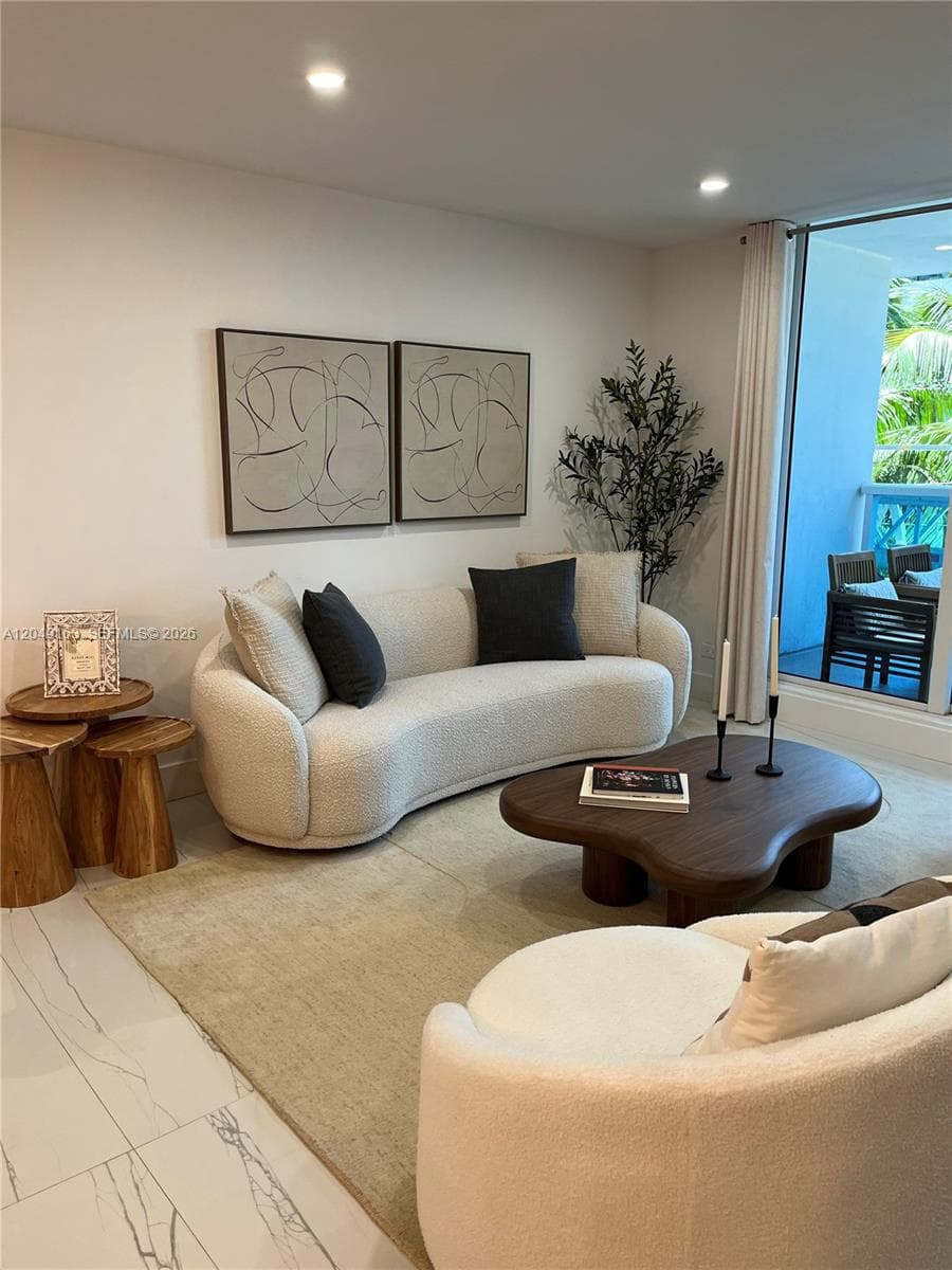 2301 Collins Ave # 326, Miami Beach, FL 33139 photo 4