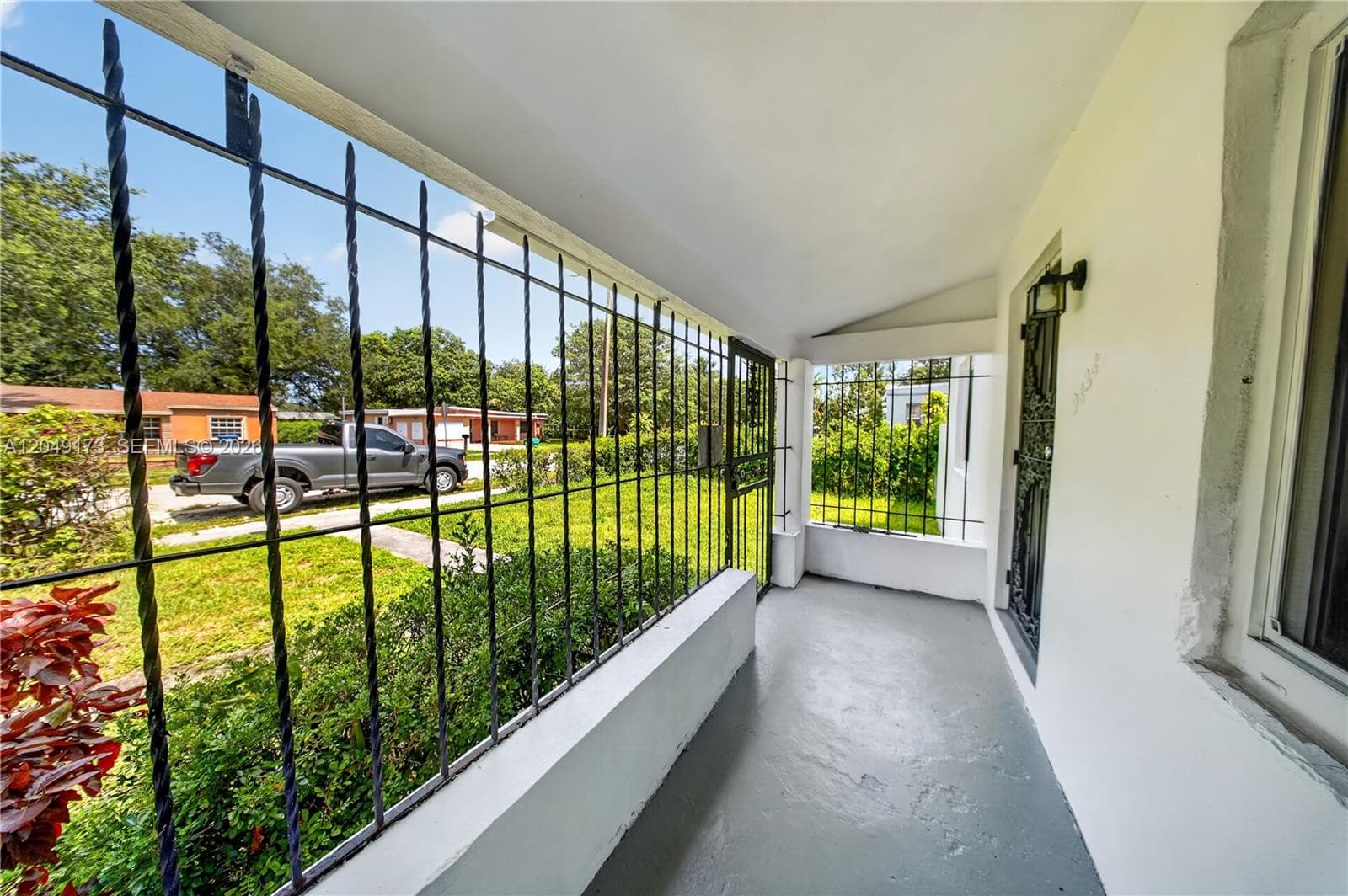 9828 NW 26th Ave, Miami, FL 33147 photo 4