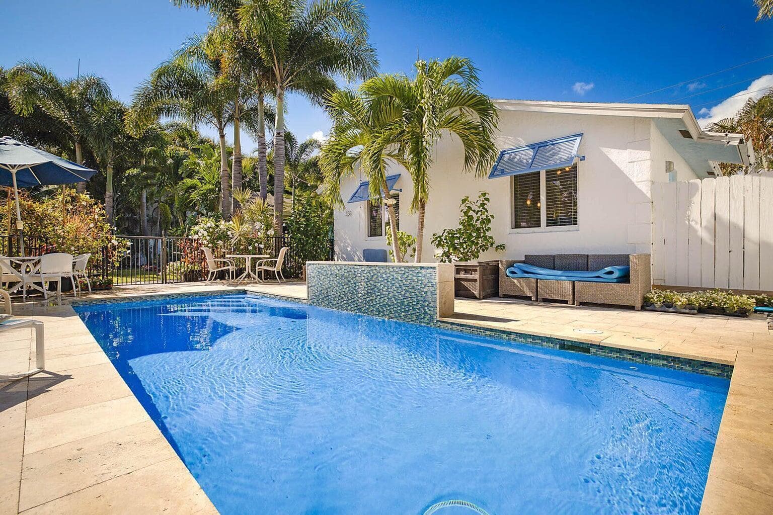 334 NE 7th Avenue, Delray Beach, FL 33483 photo 2