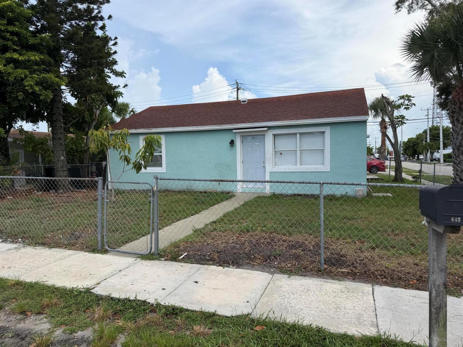 442 Winters Street, West Palm Beach, FL 33405 photo 2