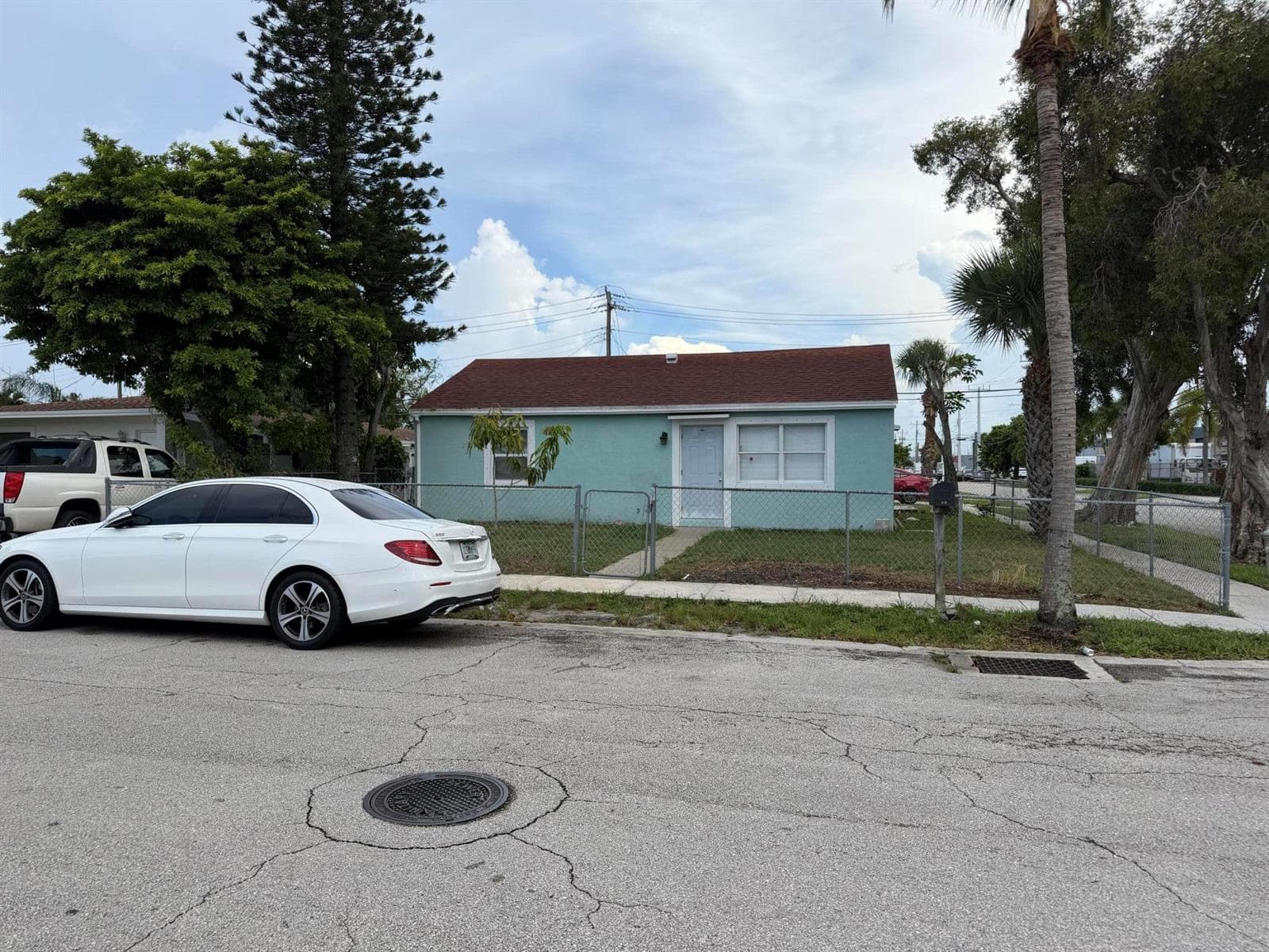 442 Winters Street, West Palm Beach, FL 33405 photo 4