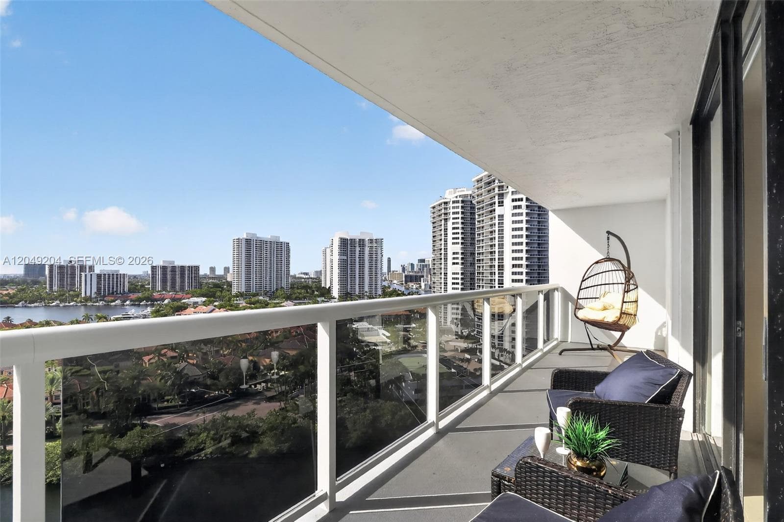 20505 E Country Club Dr # 1739, Aventura, FL 33180 photo 5