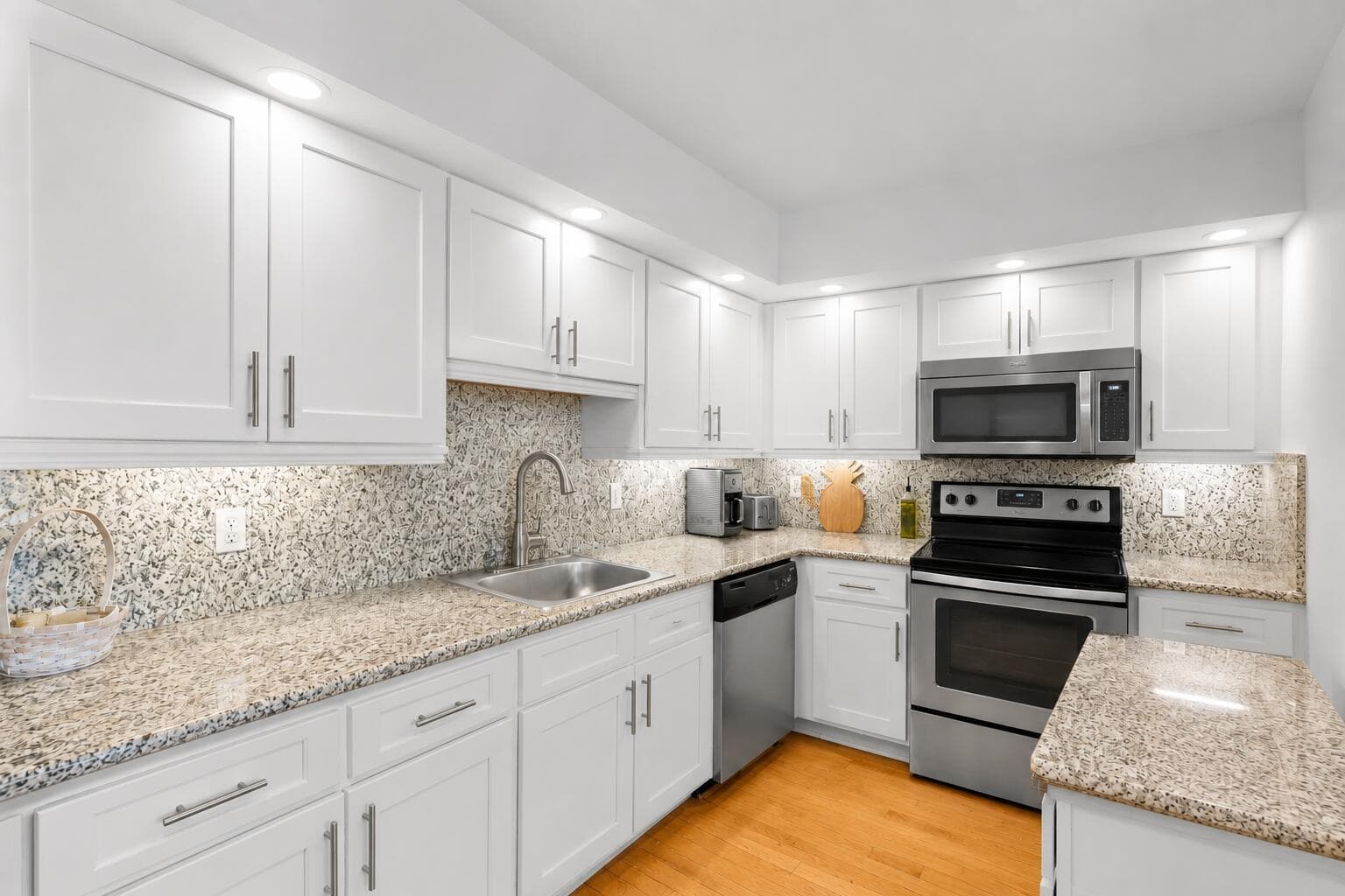 625 Oaks Drive # 405, Pompano Beach, FL 33069 photo 5