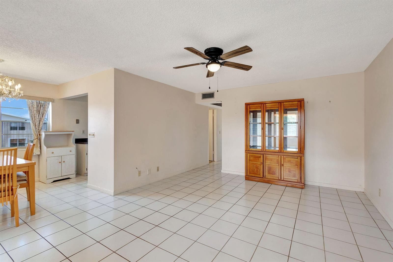 332 Sheffield N, West Palm Beach, FL 33417 photo 5