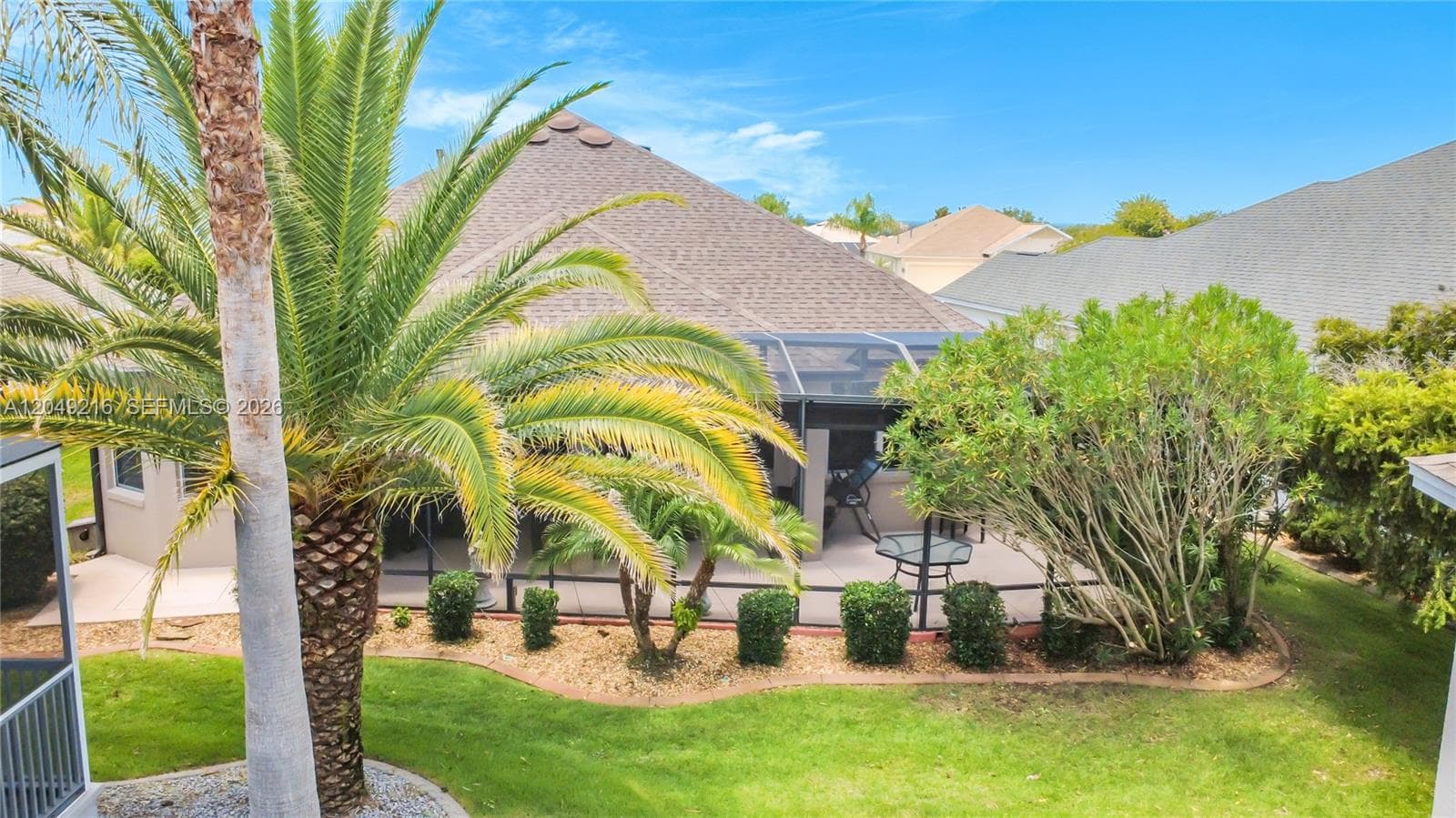 1637 Westminster Ct., The Villages, FL 32162 photo 2