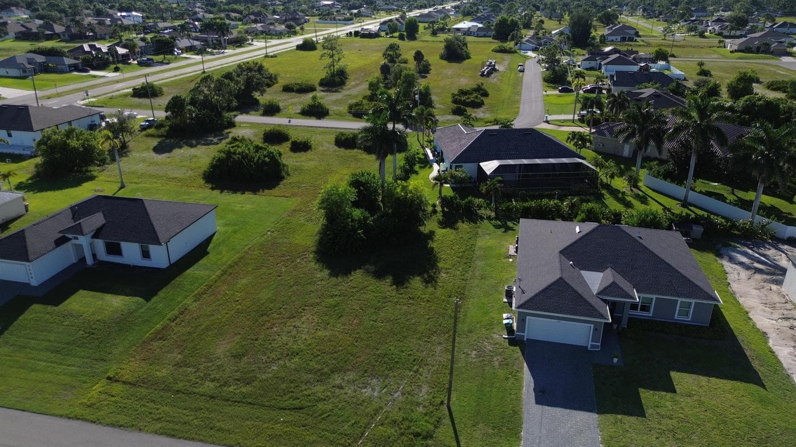 2012 NW 24th Place, Cape Coral, FL 33993 photo 3