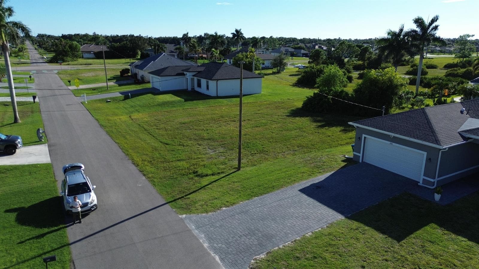 2012 NW 24th Place, Cape Coral, FL 33993 photo 5