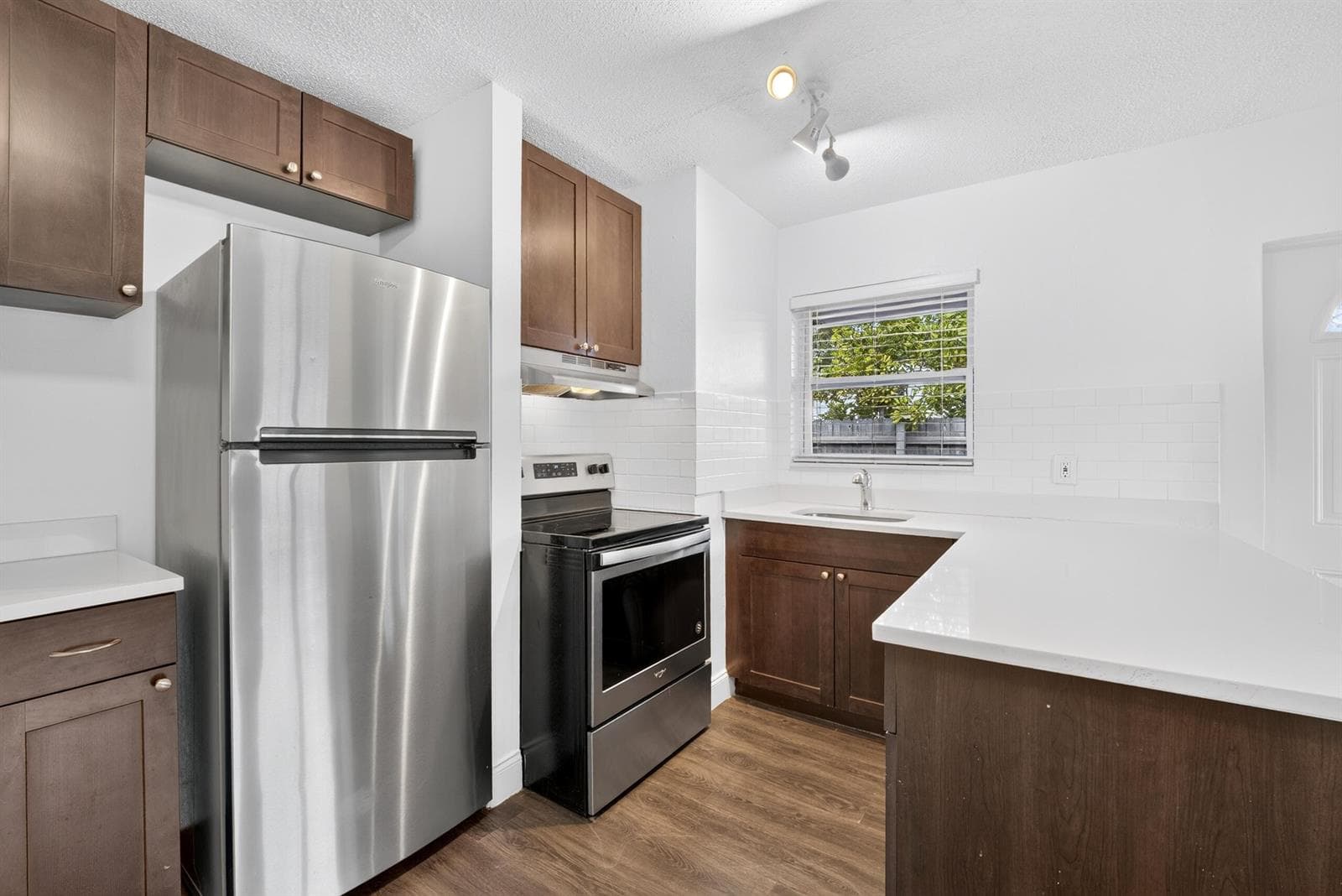 732 SE 15th Street # Apt 1, Fort Lauderdale, FL 33316 photo 2