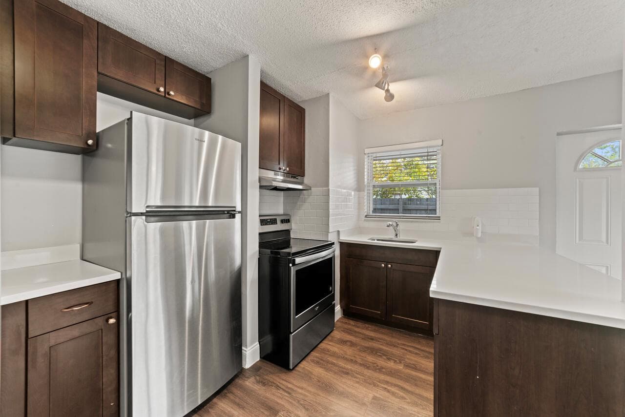 732 SE 15th Street # Apt 1, Fort Lauderdale, FL 33316 photo 4