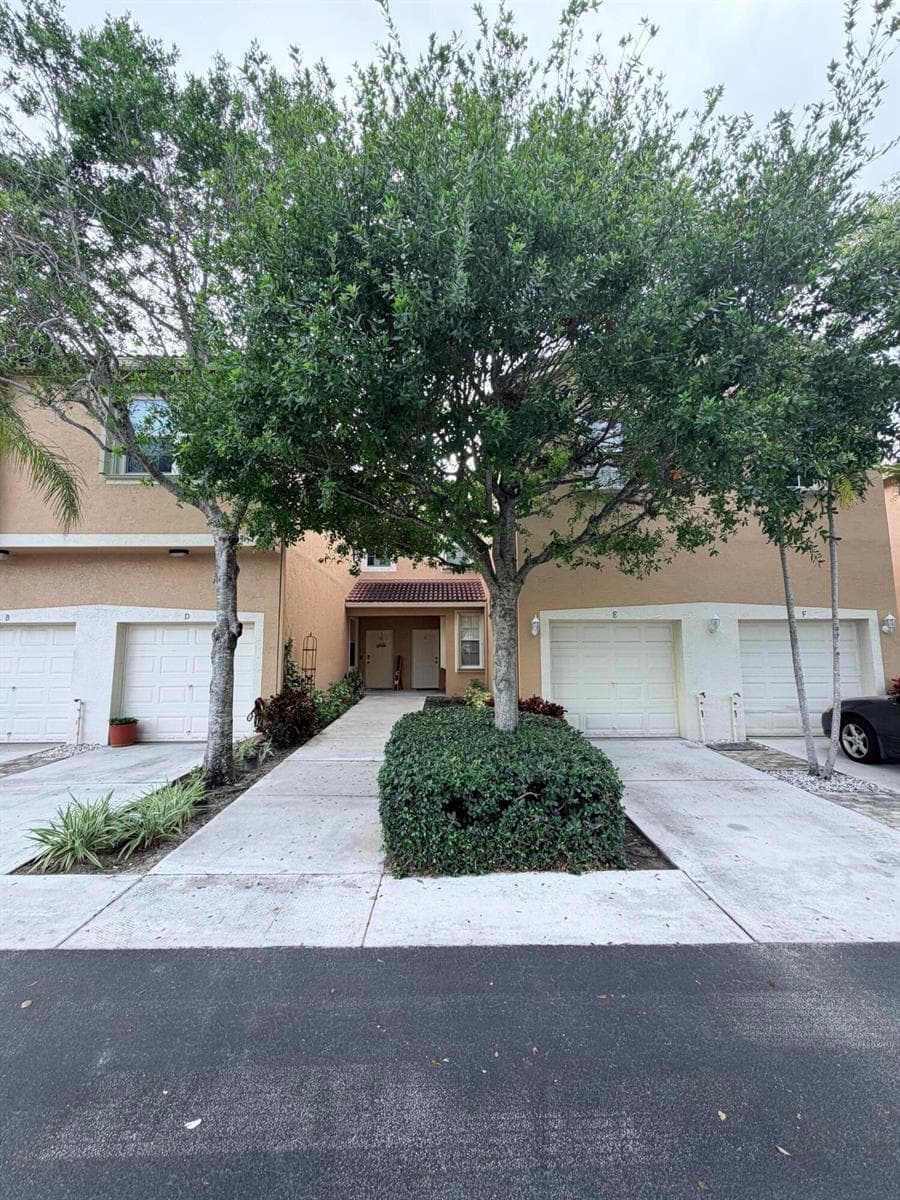 154 Village Boulevard # E, Tequesta, FL 33469