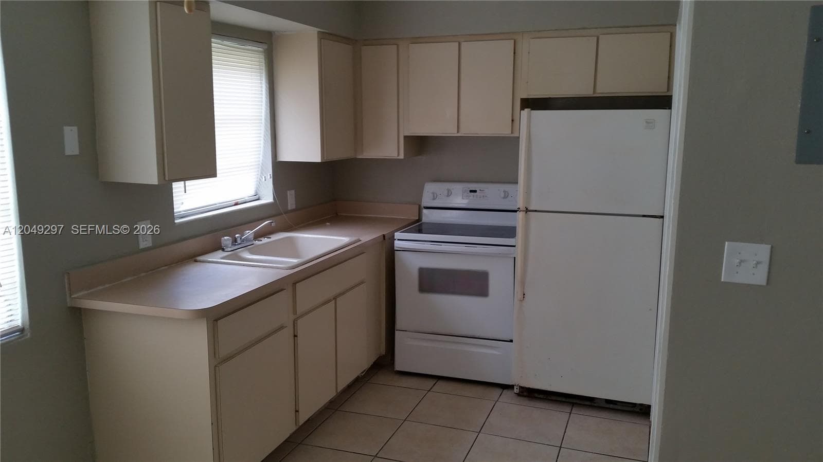 5900 NW 16th Pl # 2, Sunrise, FL 33313