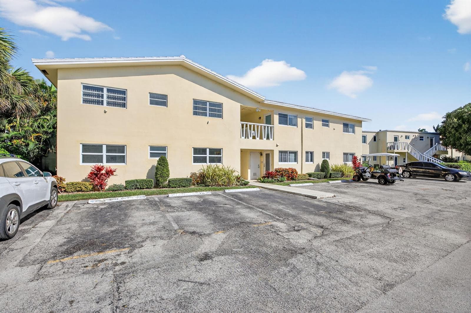 2755 NE 28th Avenue # E2, Lighthouse Point, FL 33064 photo 2