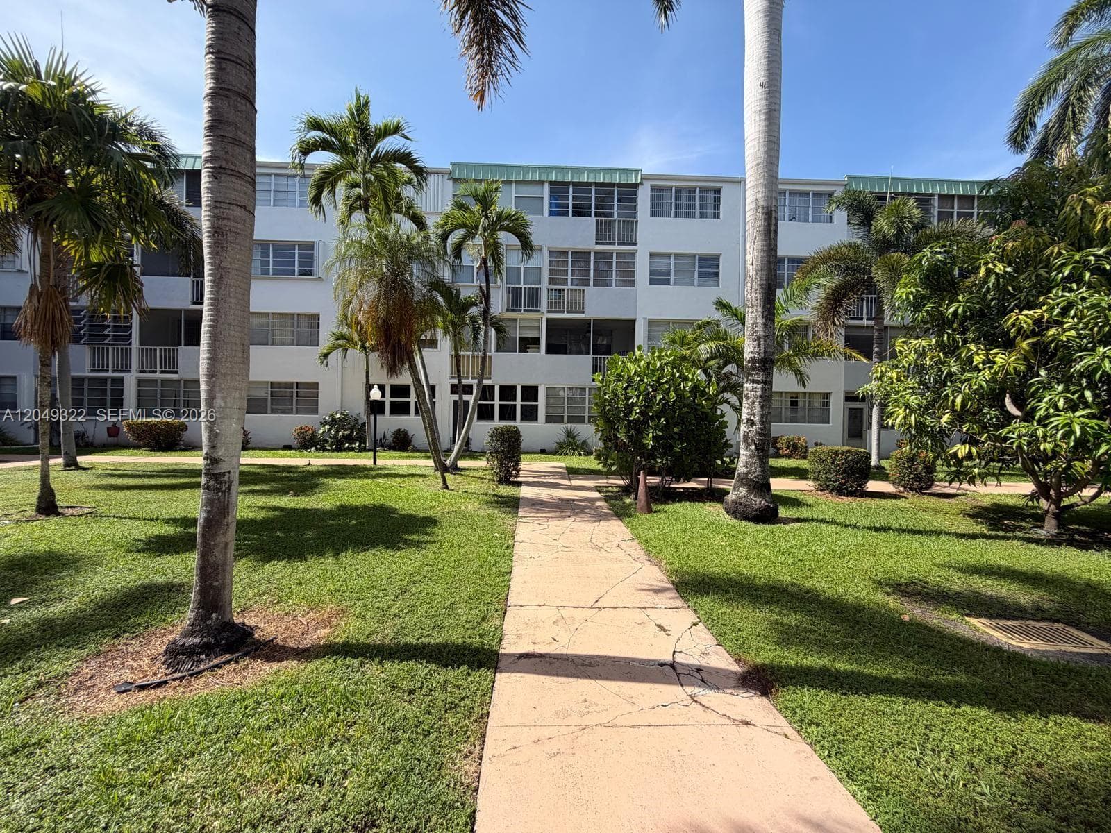 1333 E Hallandale Beach Blvd # 119, Hallandale Beach, FL 33009