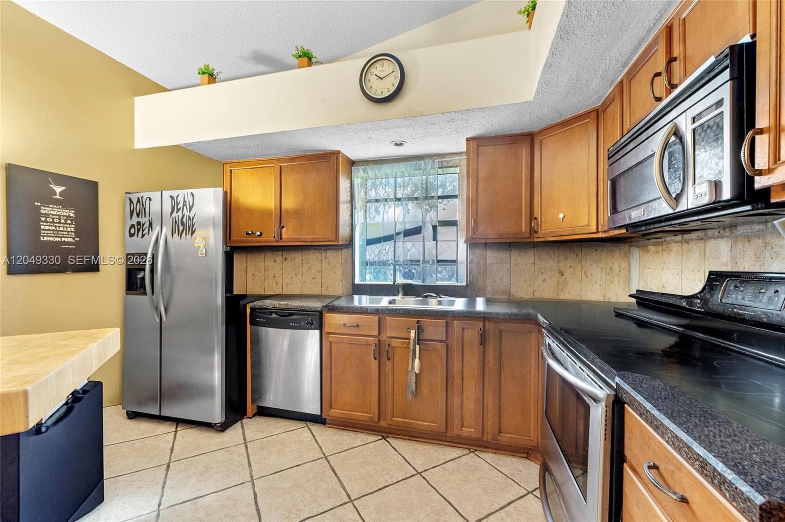 8220 Waterford Ln, Tamarac, FL 33321 photo 4