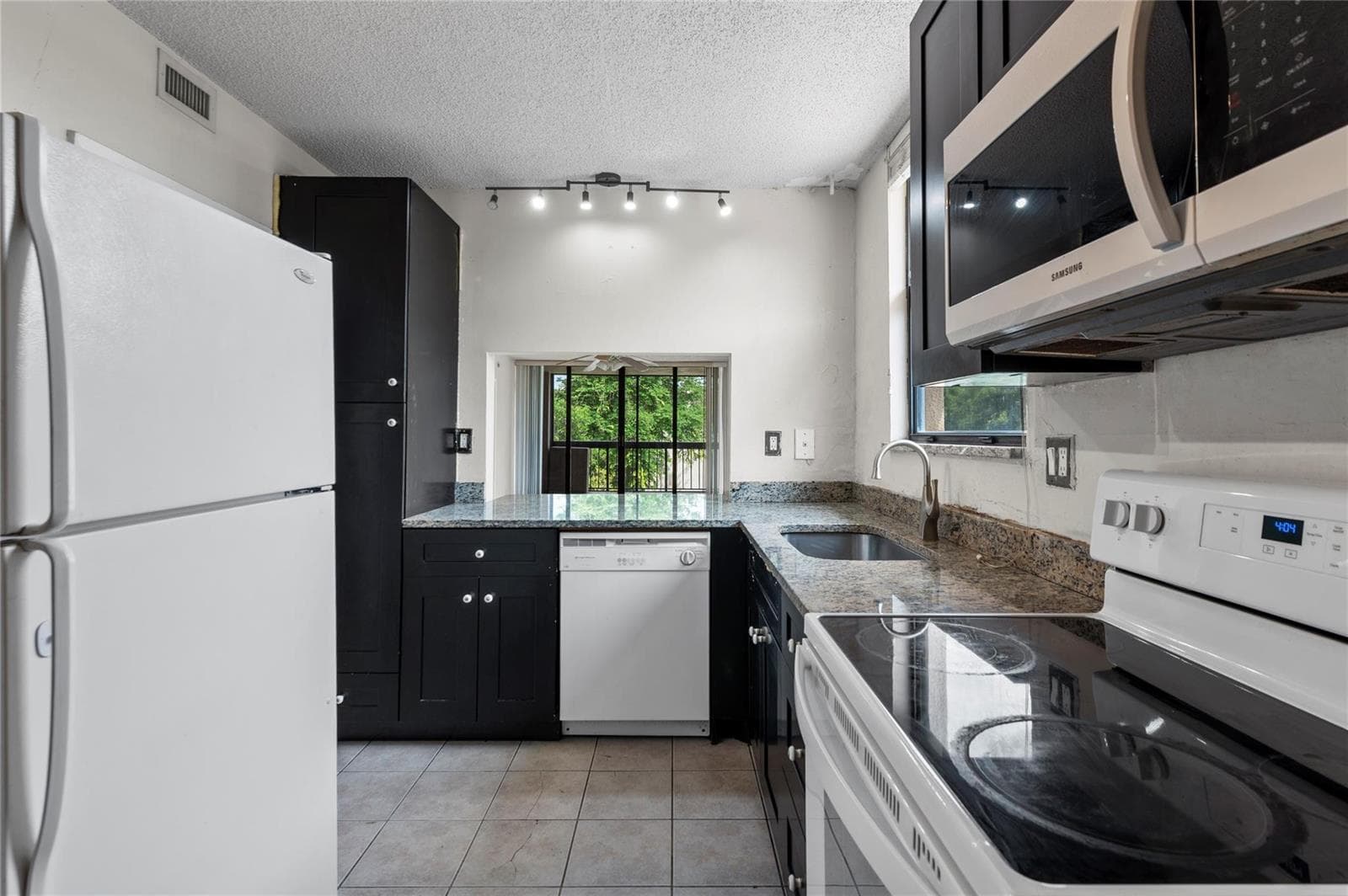 8429 Forest Hills Drive # 304, Coral Springs, FL 33065 photo 5