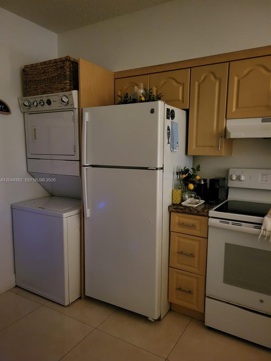 5099 NW 7th St # 205, Miami, FL 33126 photo 5