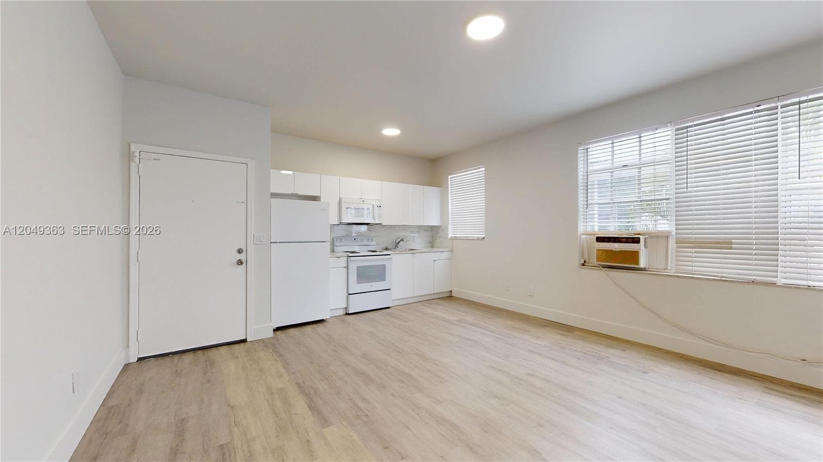 828 Pennsylvania Ave # 7, Miami Beach, FL 33139 photo 2