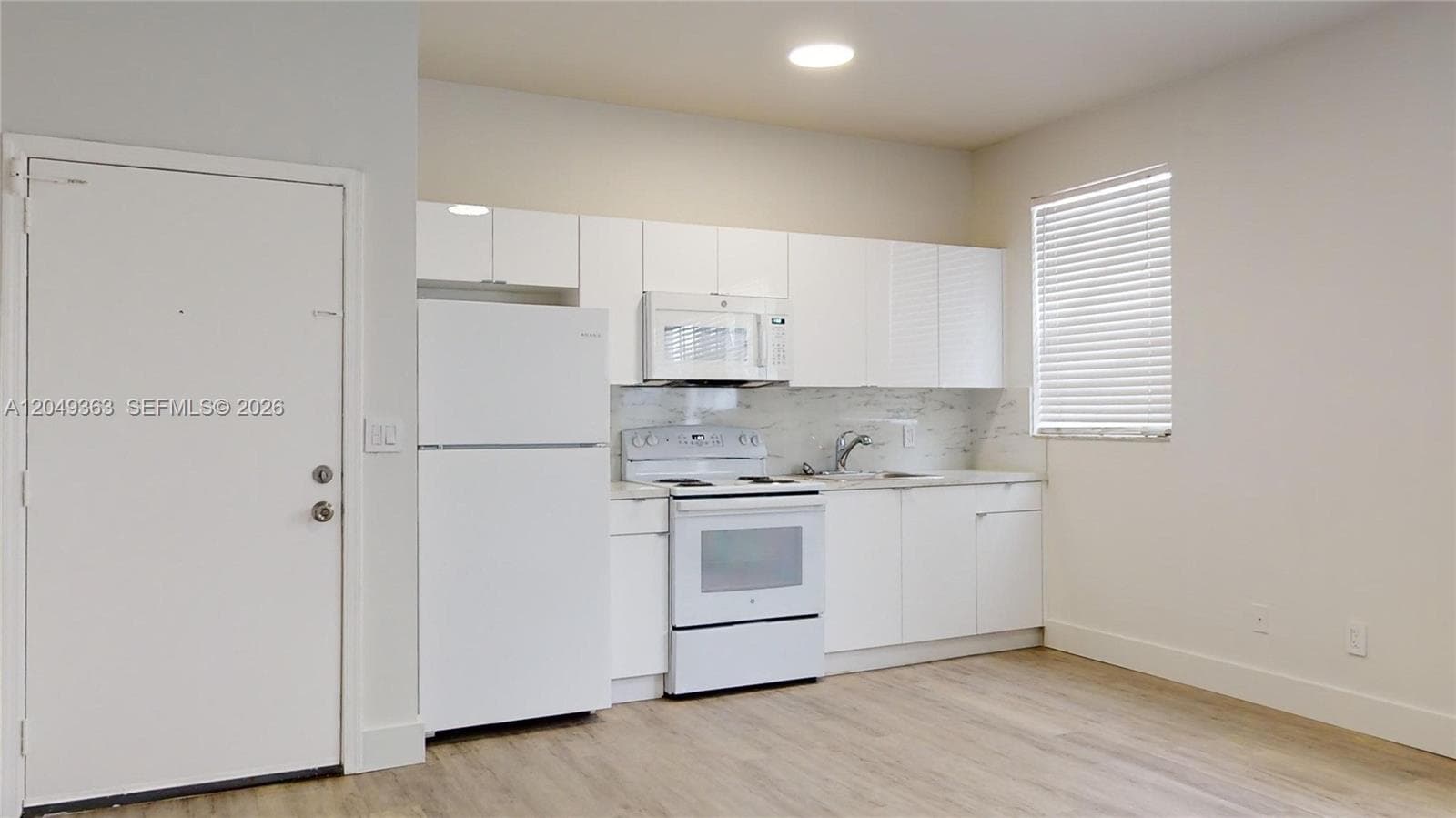 828 Pennsylvania Ave # 7, Miami Beach, FL 33139